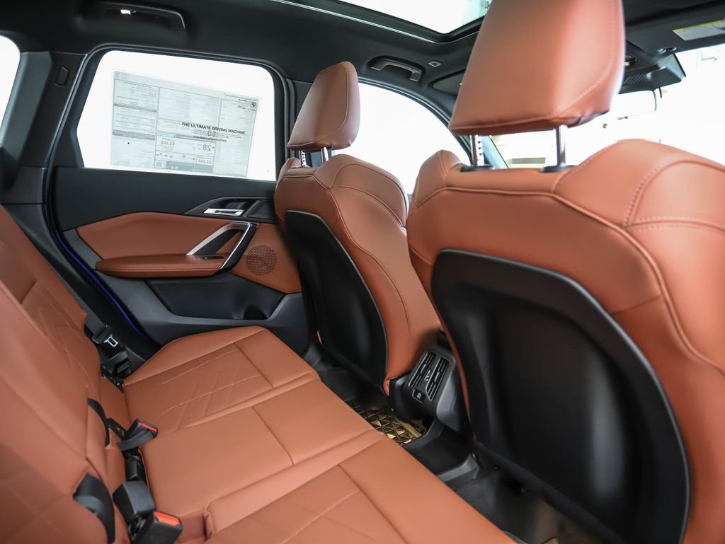 Used 2026 Blue Metallic BMW xDrive28i image 24