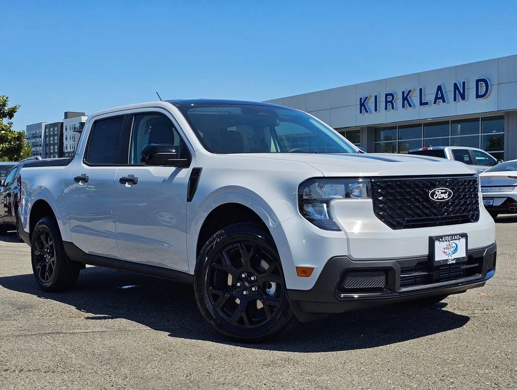 2025 Ford Maverick XLT AWD's photo