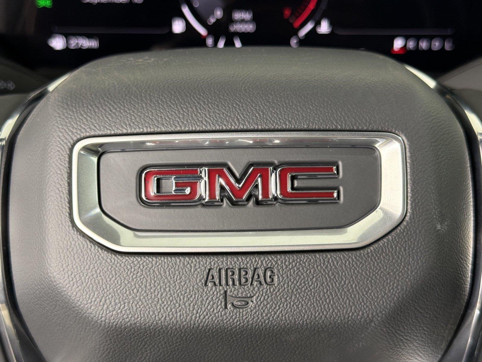 New 2027 Summit White GMC Elevation image 25