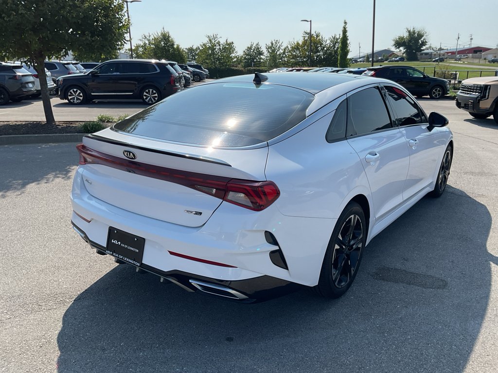 Used 2021 Glacial White Pearl Kia GT-Line image 10