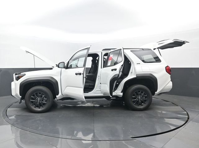 New 2026 Ice Cap Toyota SR5 image 31