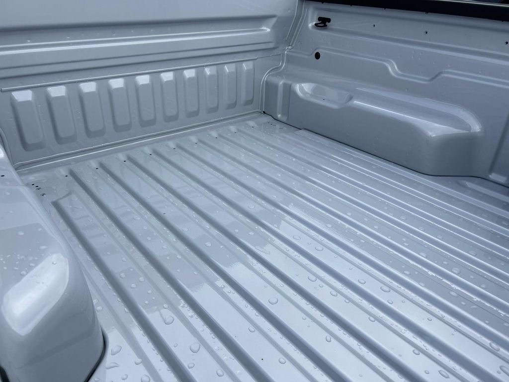 Used 2026 White Metallic Ford XL image 12