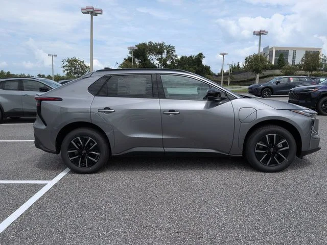 New 2026 Heavy Metal Toyota XLE image 3