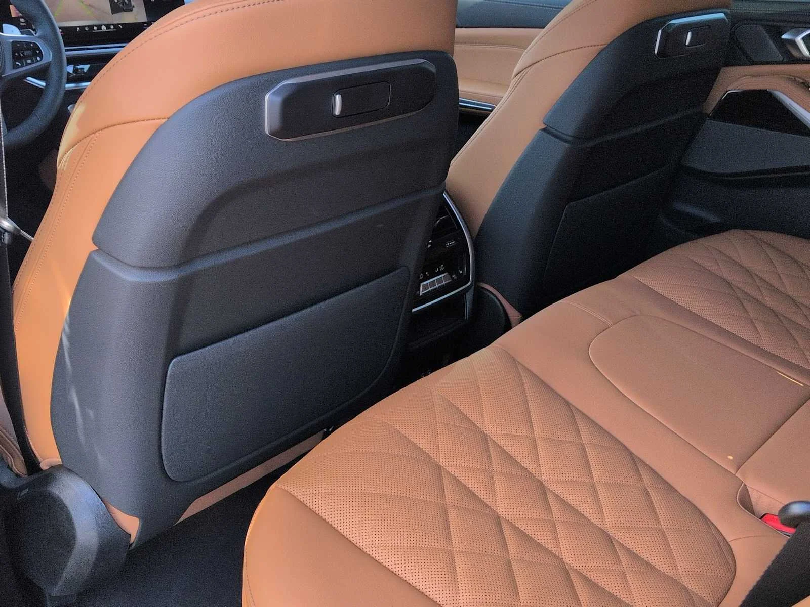2026 BMW X5 40i - Photo 18