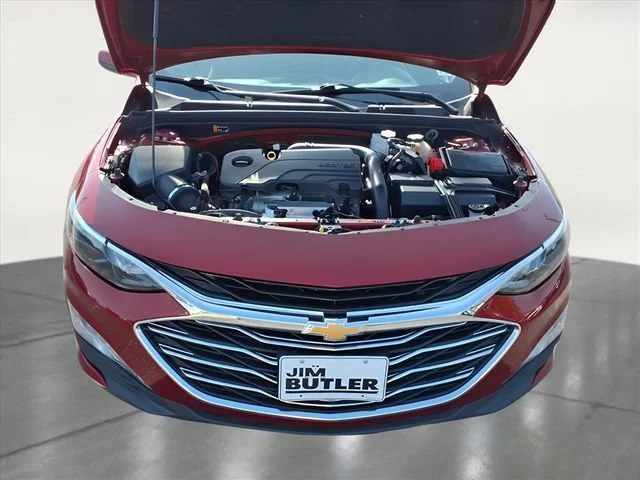 Used 2024 Radiant Red Tintcoat Chevrolet 1LT image 19
