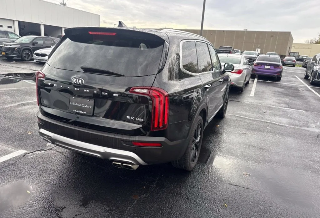 Used 2020 Black Kia SX image 5