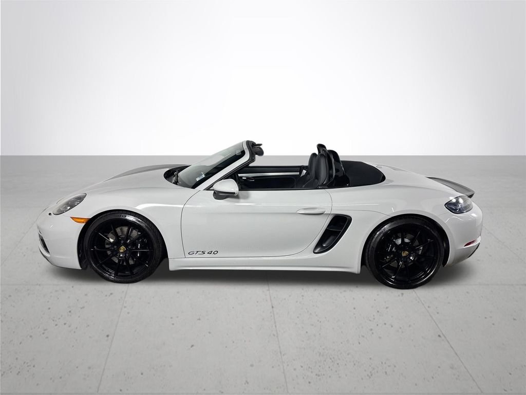 Used 2025 Chalk Porsche GTS image 9