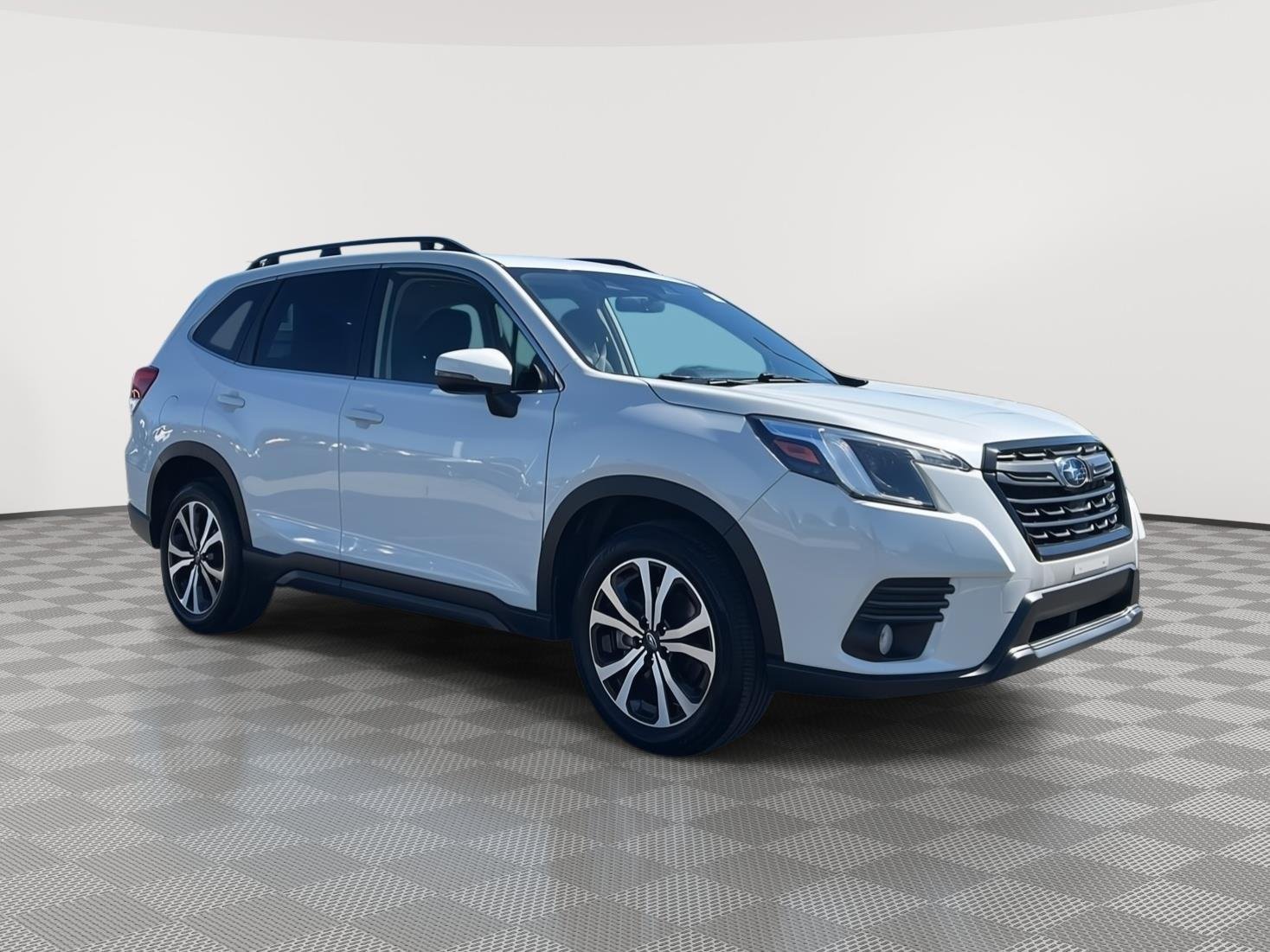 2023 Subaru Forester Limited's photo