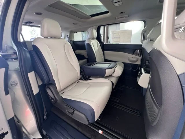 New 2026 White Kia SX image 45