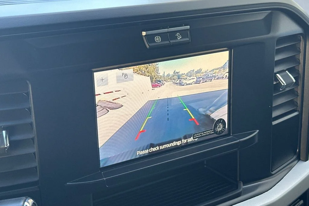 New 2026 Oxford White Ford F-350® XL image 18