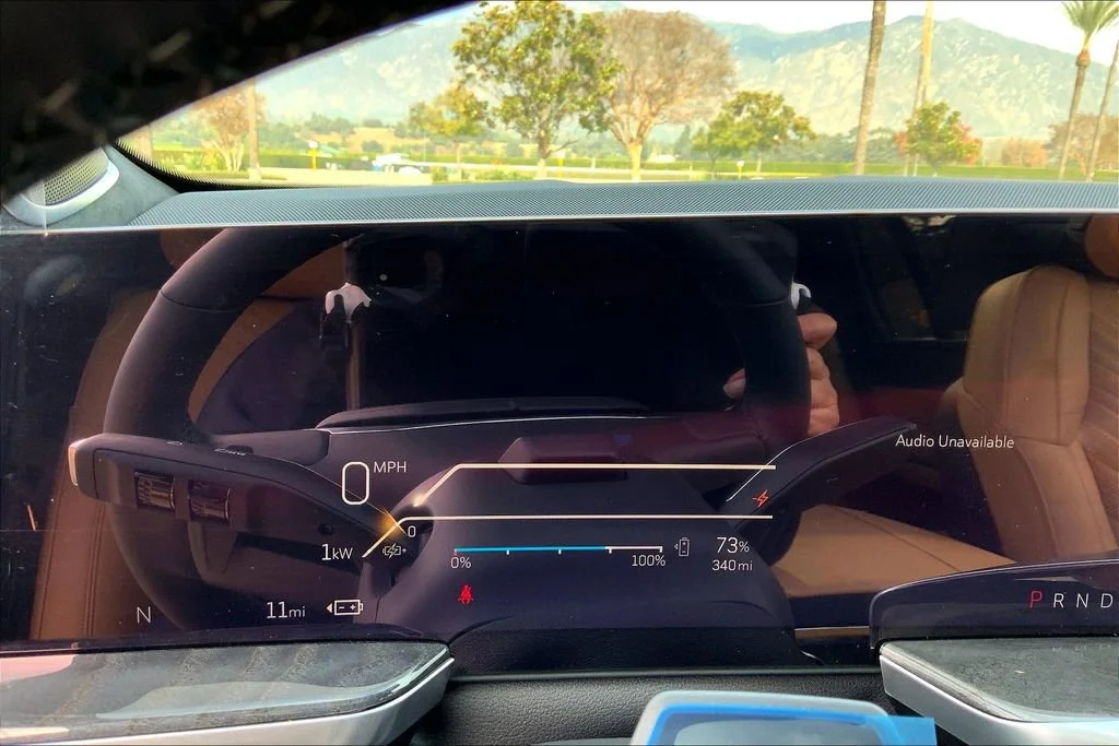 2025 Cadillac Escalade IQ Luxury 2 - Photo 25