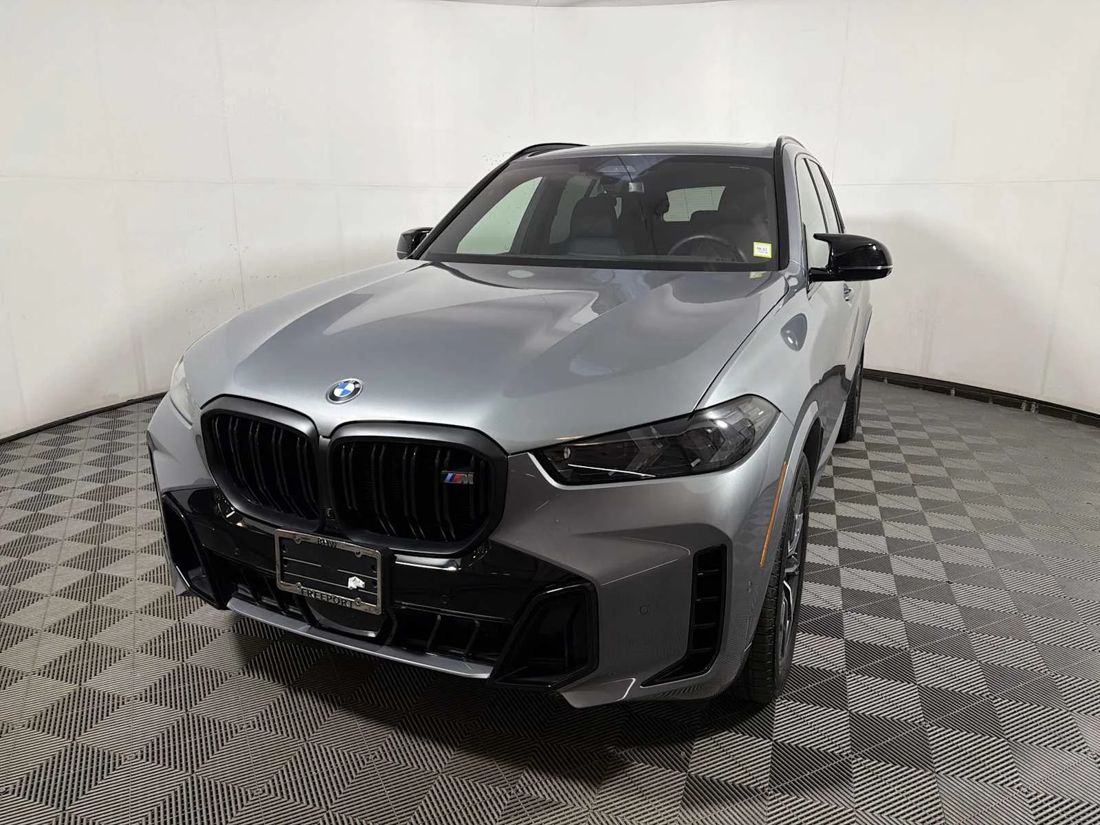2026 BMW X5 M60i - Photo 3