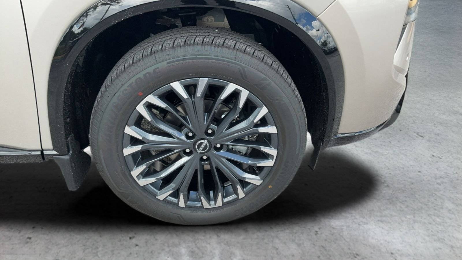 New 2026 Silver Nissan Platinum image 44