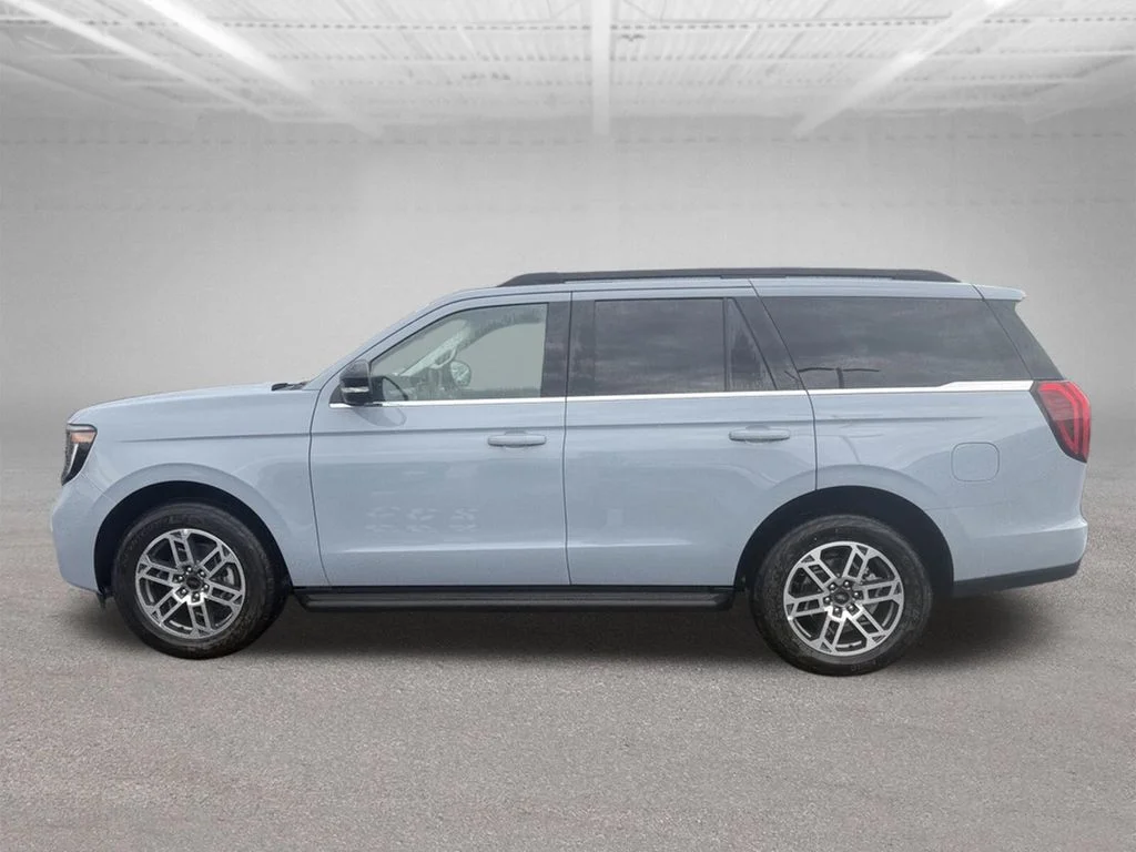New 2026 Glacier Gray Metallic Tri-Coat Ford Active image 8