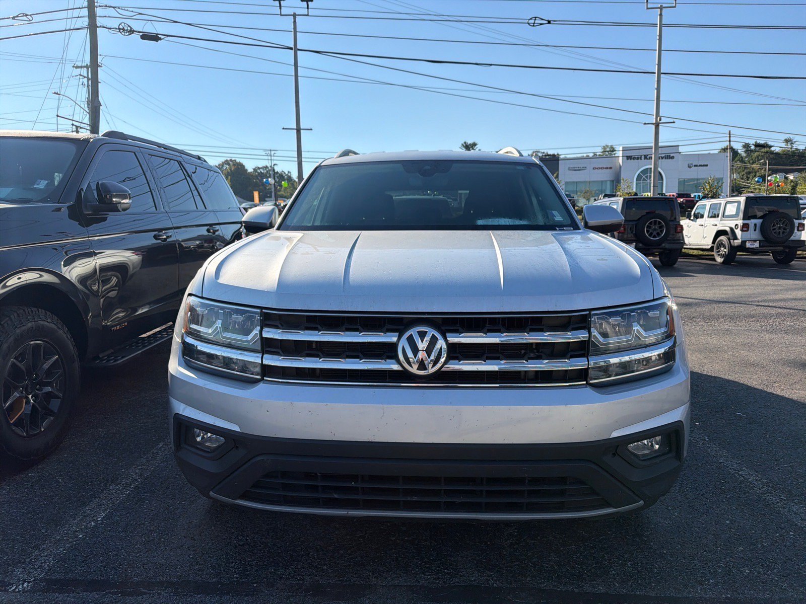 Used 2019 Silver Volkswagen 3.6L V6 SE image 3