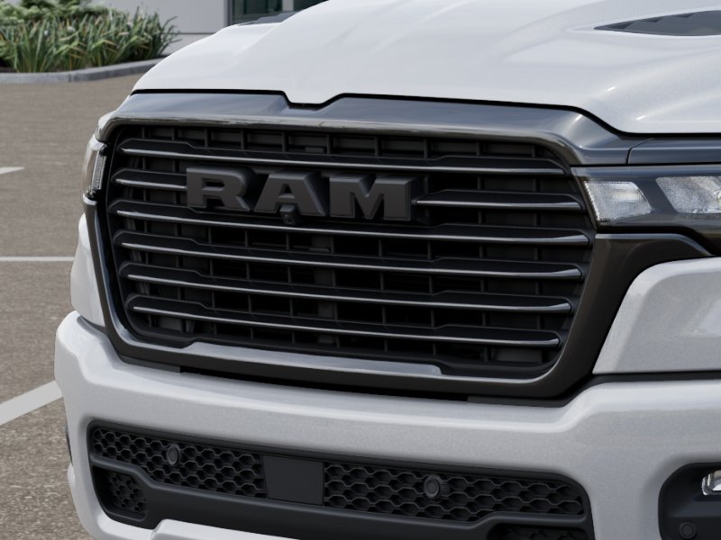 New 2026 Ivory White Tri-Coat Pearl-Coat Exterior Paint RAM Laramie image 37