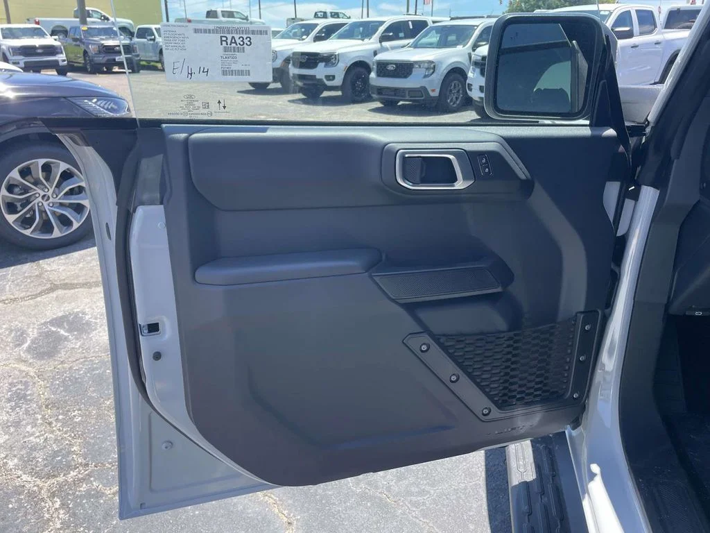 New 2026 White Ford Outer Banks image 15