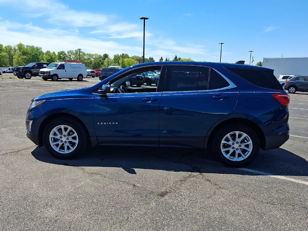 Used 2020 PACIFIC BLUE METALLIC Chevrolet LT image 7