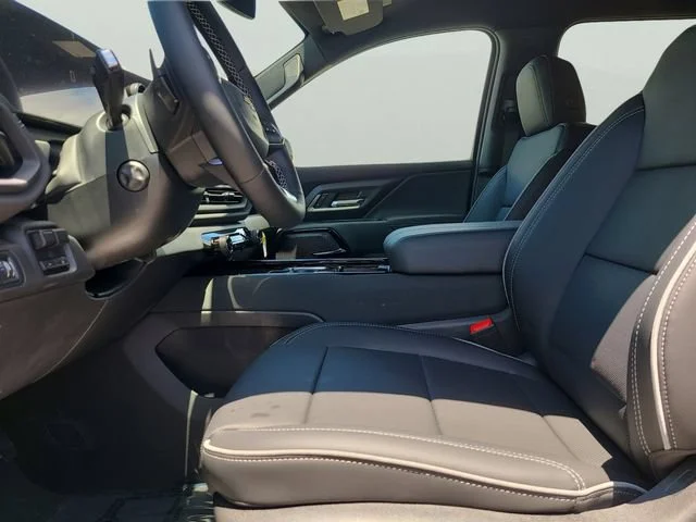 New 2026 Summit White Chevrolet LT - Extended Range image 19