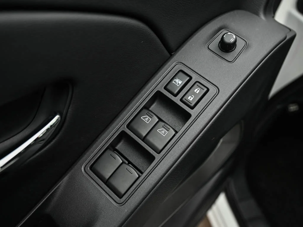 2026 Nissan Frontier SV - Photo 15