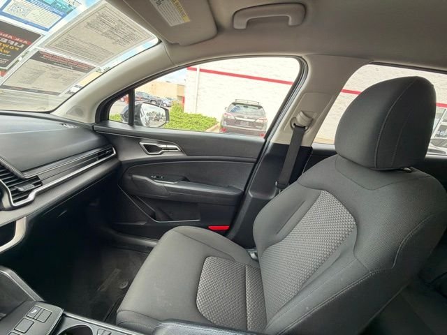 Used 2024 Black Kia LX image 40