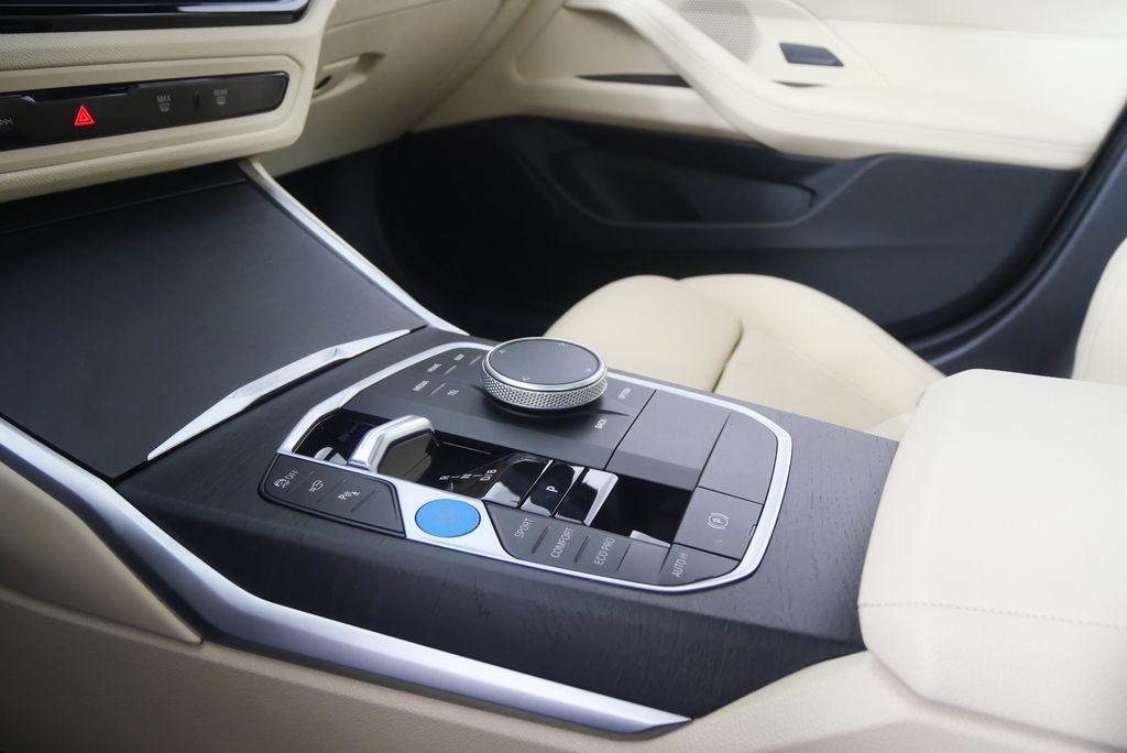Certified Used 2023 Alpine White BMW eDrive35 image 23