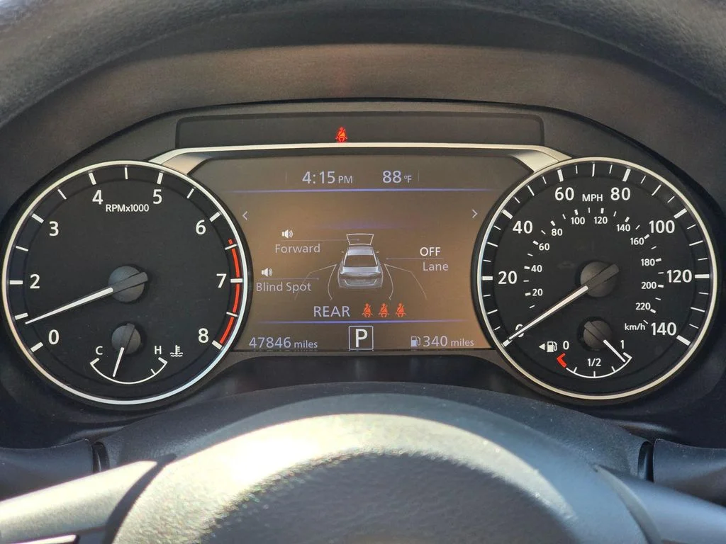 Used 2024 Garnet Pearl Metallic Nissan 2.5 SV image 24
