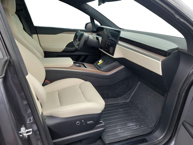 Used 2022 Gray Tesla Base image 25
