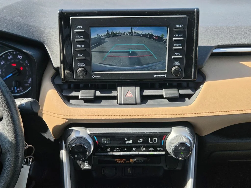 Used 2021 White Toyota LE image 27