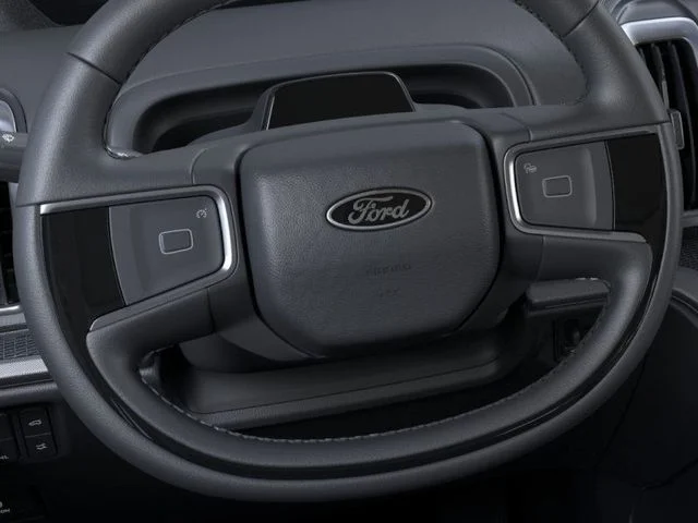 New 2025 Star White Metallic Tri-Coat Ford Platinum® image 12