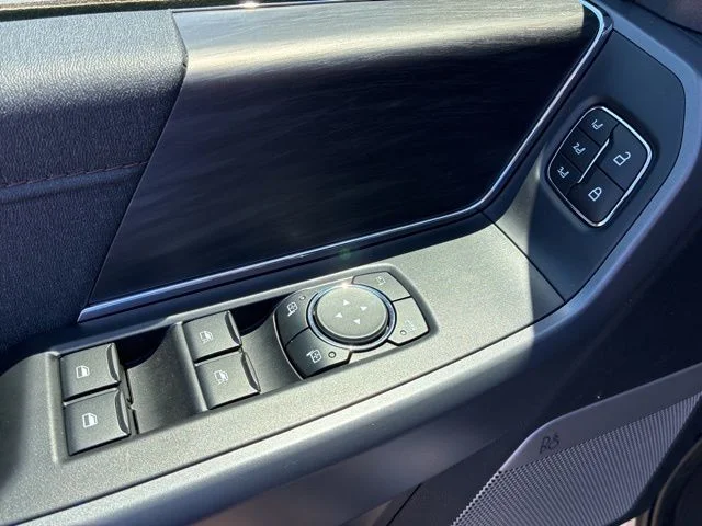 New 2026 Star White Metallic Tri-Coat Ford Lariat® image 18