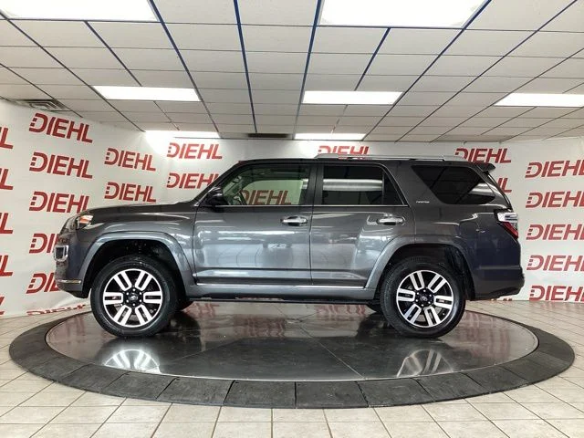 Used 2018 Gray Toyota Limited image 4
