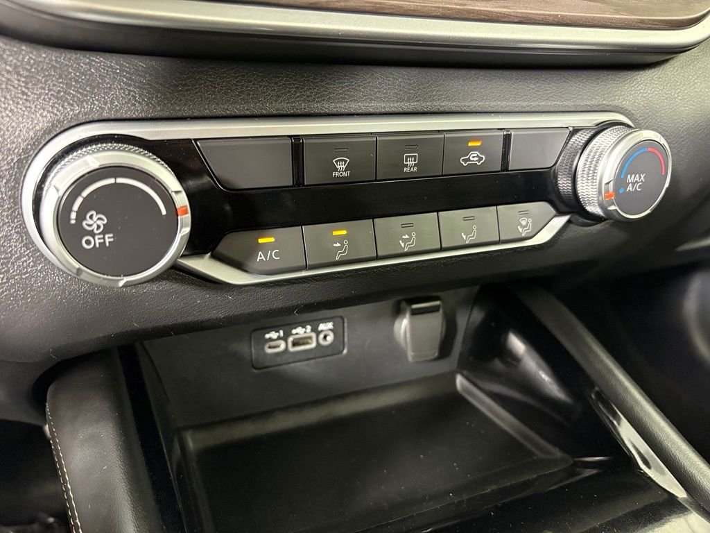 Used 2023 White Nissan 2.5 SV image 30