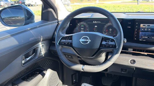 Used 2024 Black Nissan EVOLVE+ e-4ORCE image 24