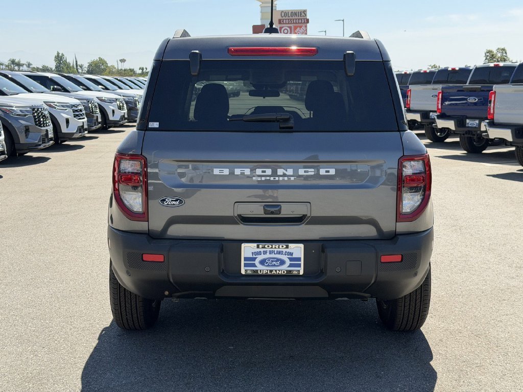 Used 2026 Gray Metallic Ford Big Bend image 6