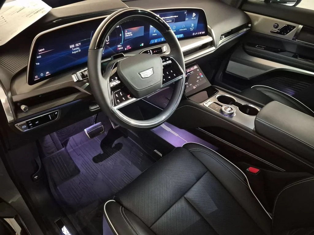 Certified 2026 Cadillac VISTIQ Platinum Sport with VIN 1GYC3RML9TZ706052 for sale in Calabasas, CA