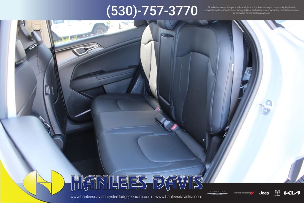 New 2026 Wolf Gray Kia EX image 16