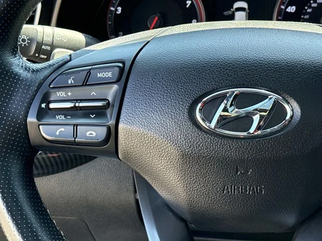 Used 2020 Black Hyundai Turbo image 22