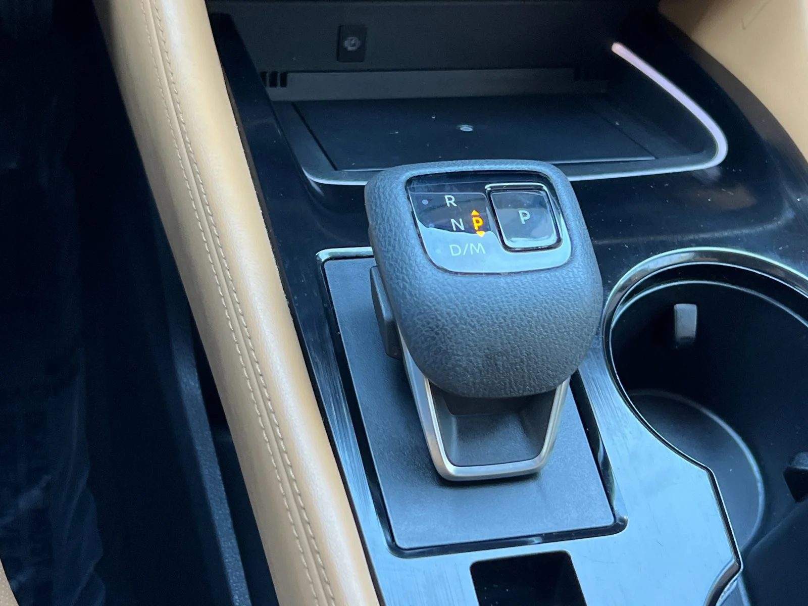 Used 2023 Pearl White Tricoat Nissan Platinum image 21