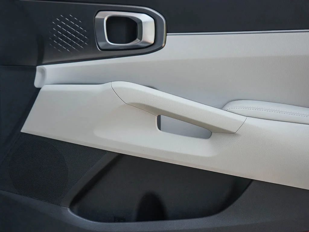 New 2026 Steel Gray Kia EX AWD image 10