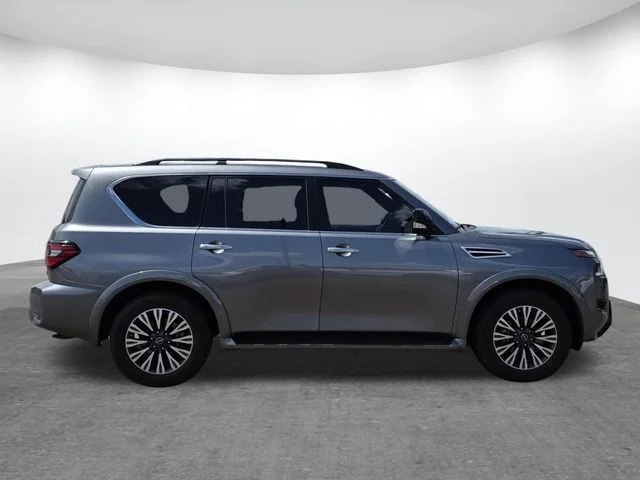 Used 2023 Gun Metallic Nissan SL image 3