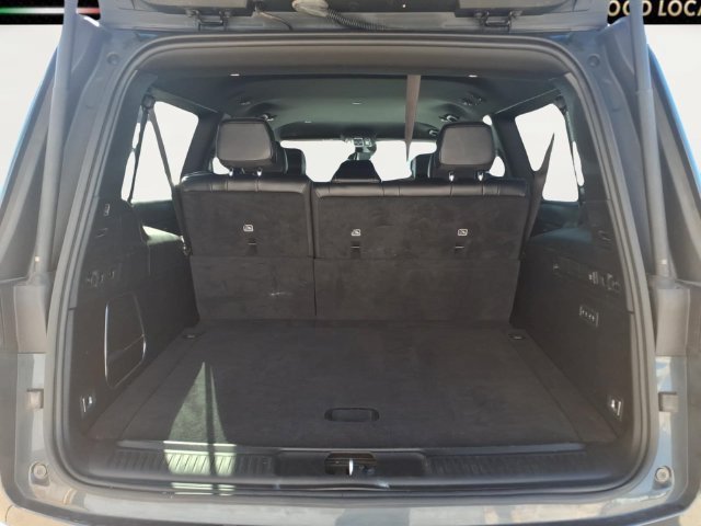 Used 2024  Jeep Series II image 29