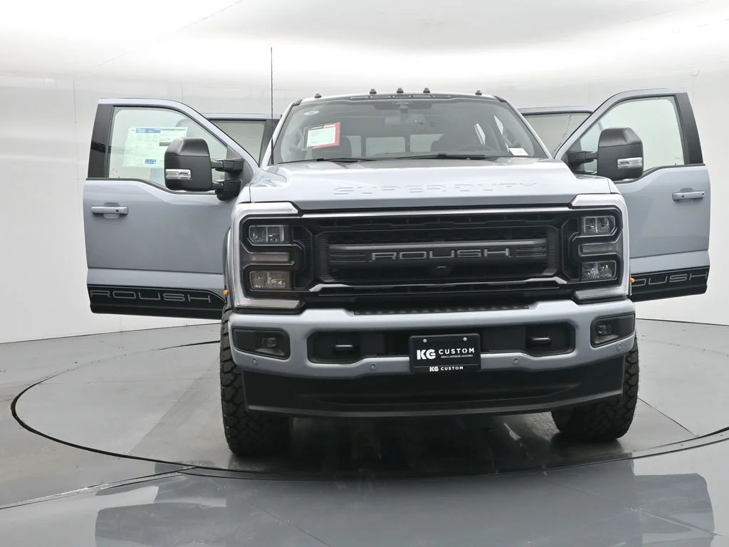 New 2026 Glacier Gray Metallic Tri-Coat Ford Lariat image 35