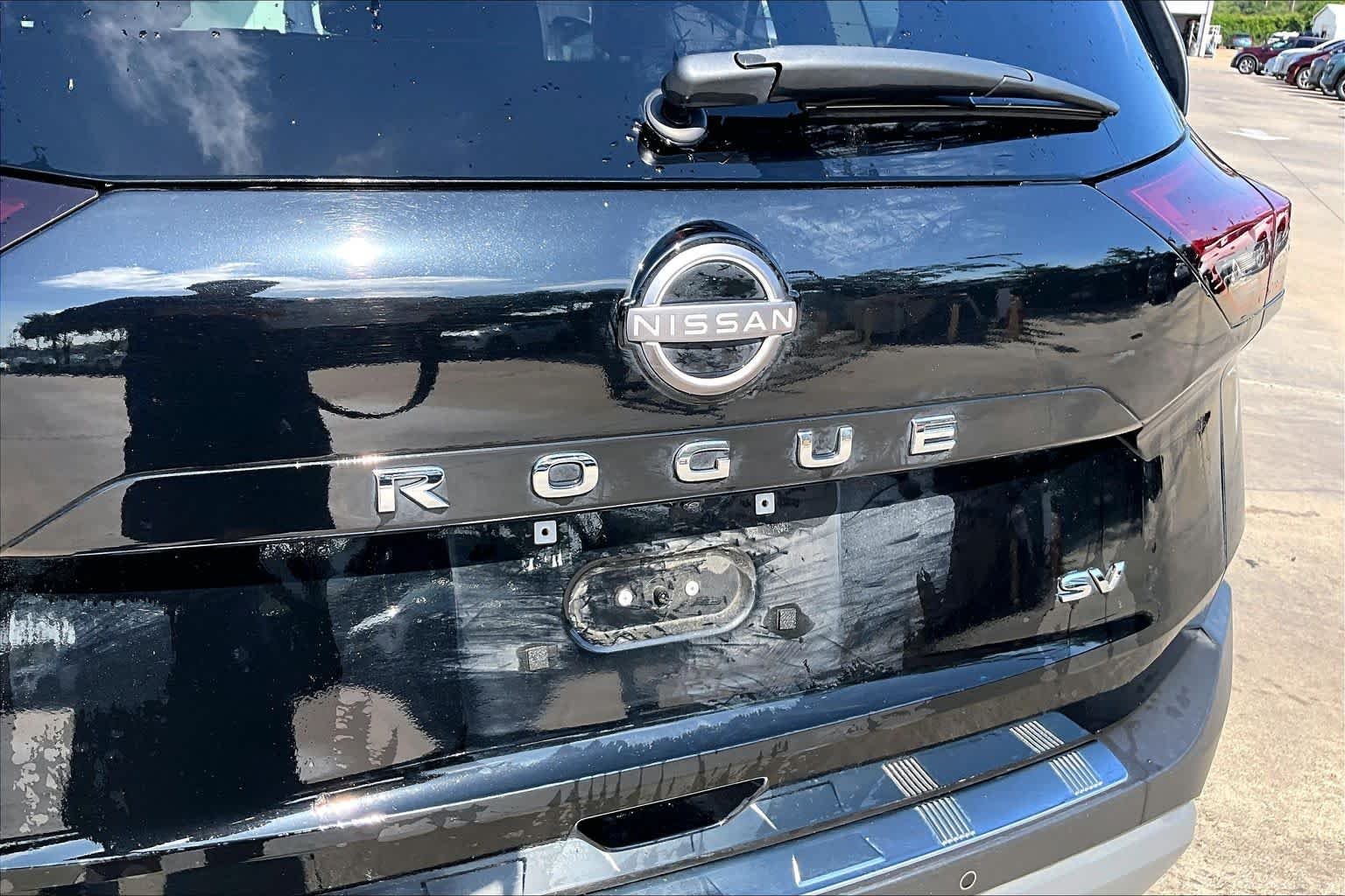 Certified Used 2023 Super Black Nissan SV image 29