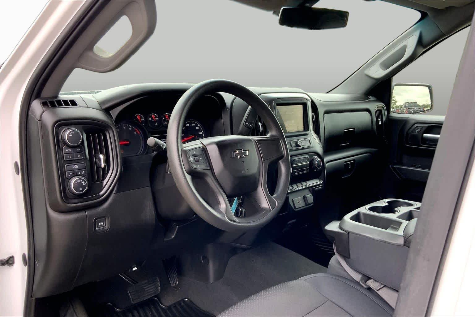 Used 2019 SUMMIT WHITE Chevrolet Custom Trail Boss image 14