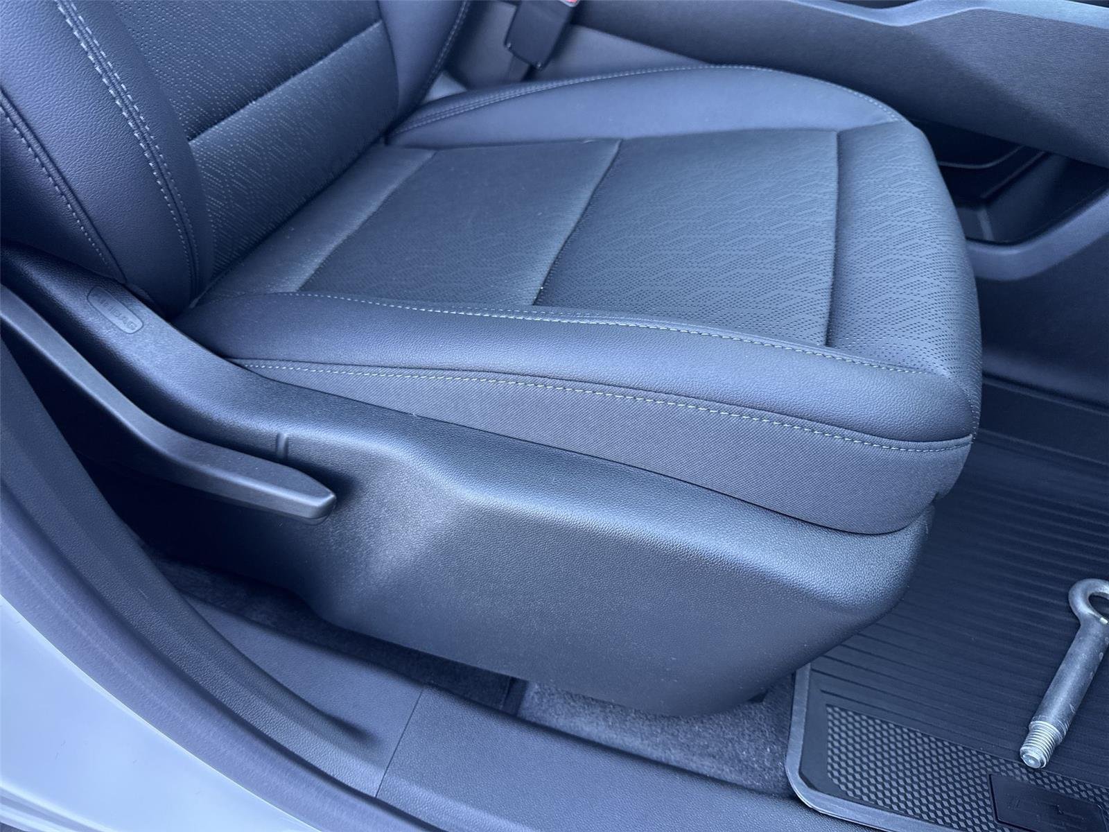 2026 Chevrolet Equinox LT - Photo 34