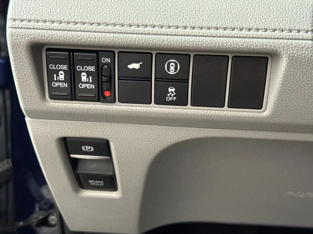 2023 Honda Odyssey EX-L - Photo 32