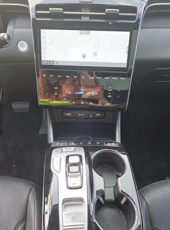 Used 2023 Black Hyundai Limited image 6