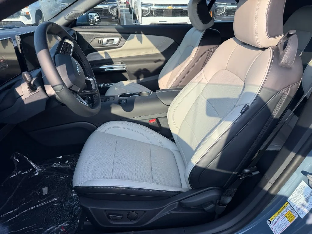 New 2026 Vapor Blue Metallic Ford EcoBoost® Premium Convertible image 9
