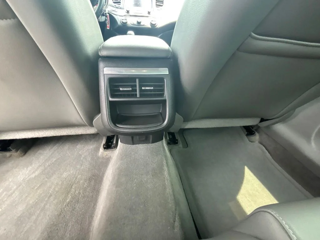 Used 2015 Silver Chevrolet LT image 18